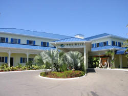 the Royal Reef Resort Entrance